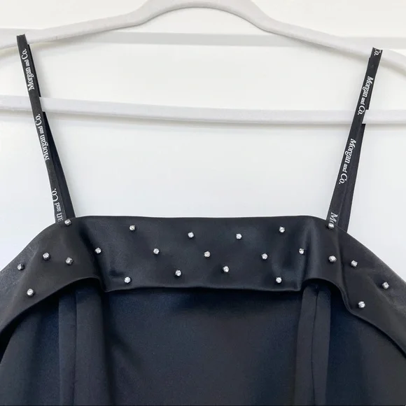 Grad/Prom/Occasion Formal Dress - Picture 2 of 4